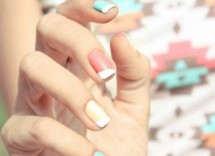 French manicure con colori pastello