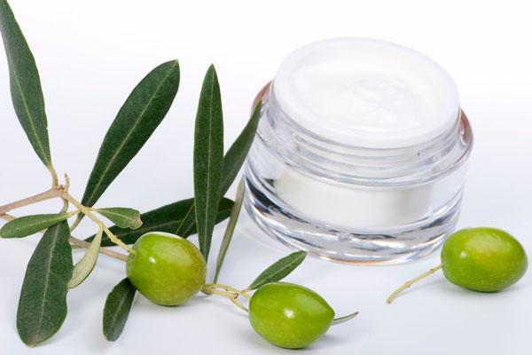 Come usare olio extra vergine oliva trattamento notturno