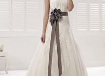 667051 XG3UMG76Q3IRTOPPLOSC7NR2E5GN32 abiti sposa primavera estate 2013 076 H123423 L