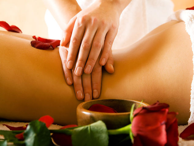 Consigli per un massaggio erotico o su horizontal fixed