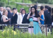 abito colorato per laura pausini