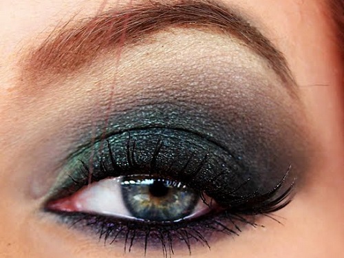 smokey eyes