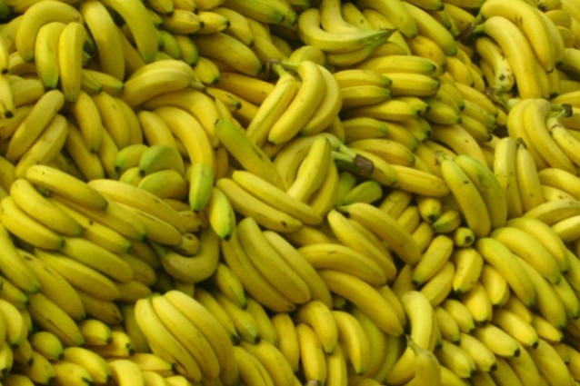 I 10 benefici di mangiare 3 banane al giorno