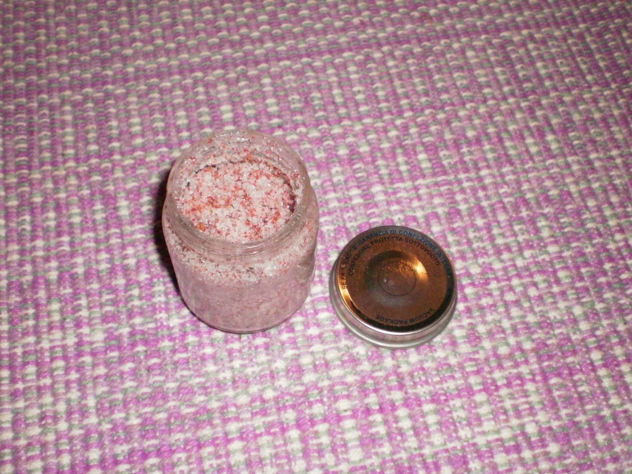 Come fare maschera scrub al melograno