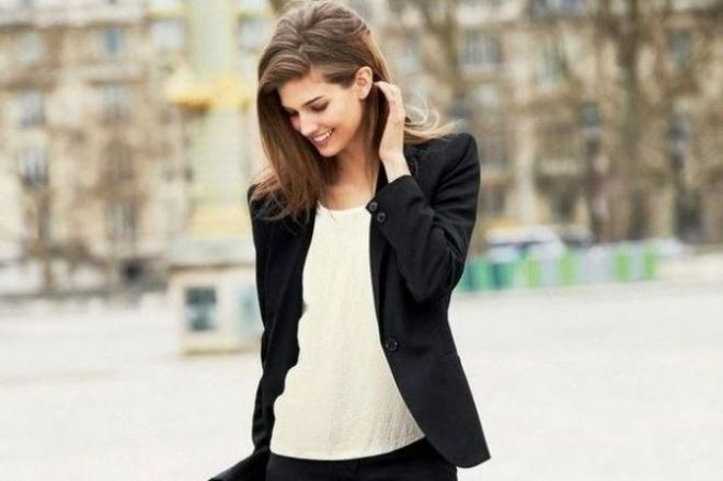 come vestirsi in ufficio in primavera