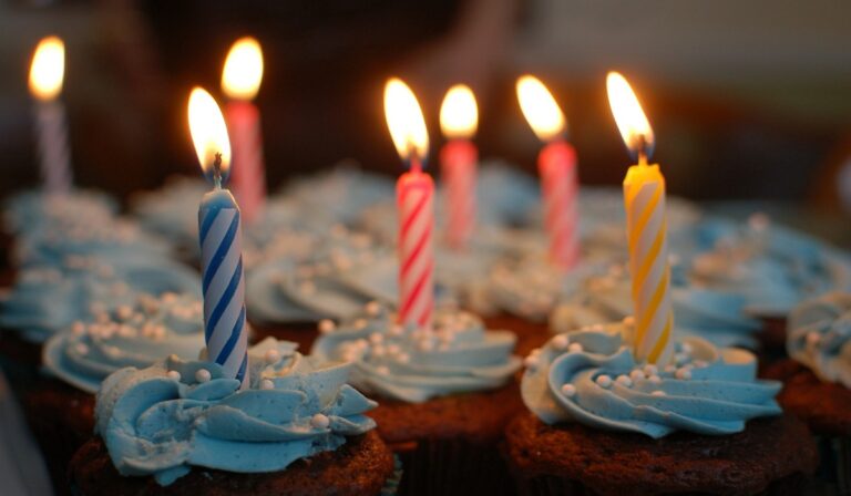 birthday cake 380178 1920 1