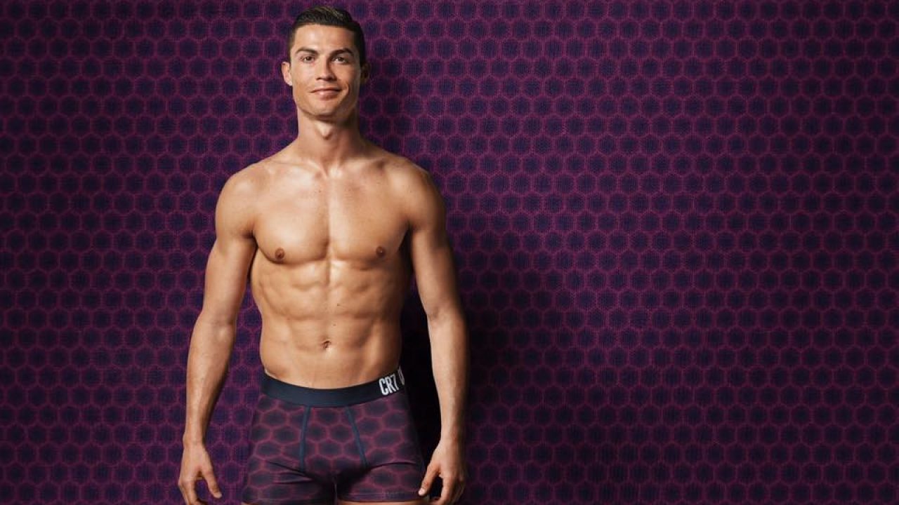cr7 linea abbigliamento