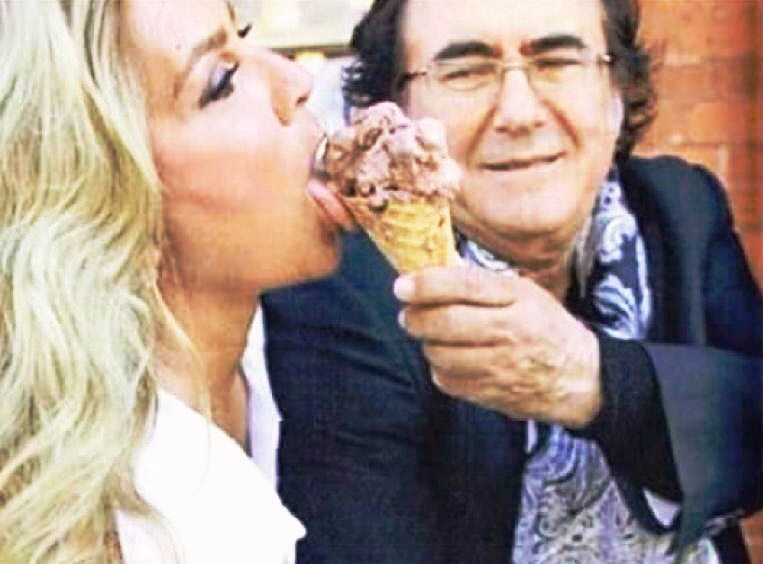 Romina Power al Maurizio Costanzo show