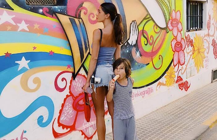 Belen Rodriguez e Santiago