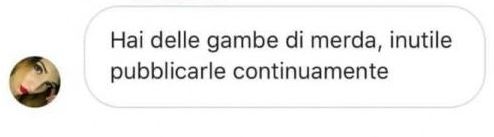 gambe di Ludovica Valli