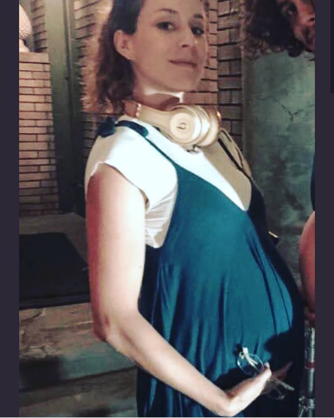 troian bellissario incinta