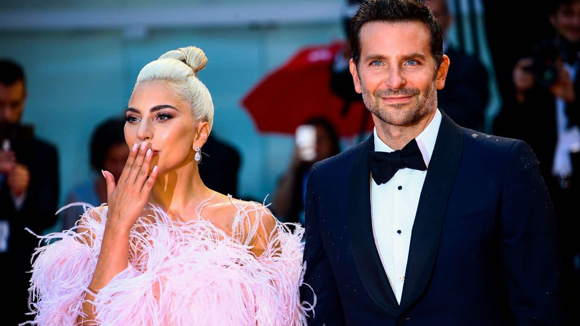 Леди гага дуэт. Lady Gaga Bradley Cooper. Леди Гага и Брэдли. Брэдли Купер и Гага. Леди Гага и Брэдли Купер фото.