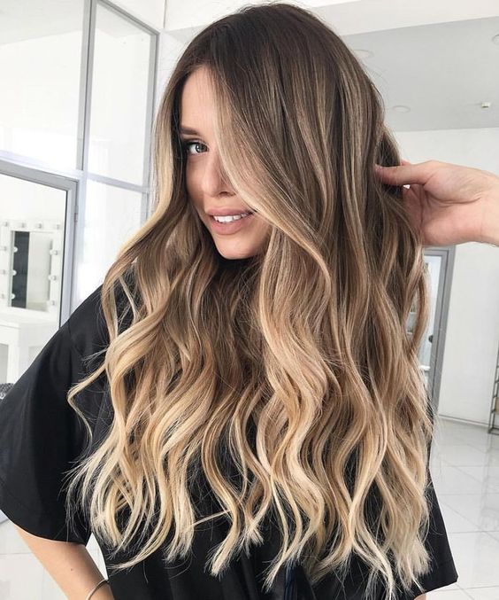 Balayage Caramello Da Provare Sui Capelli Castani Donne Magazine