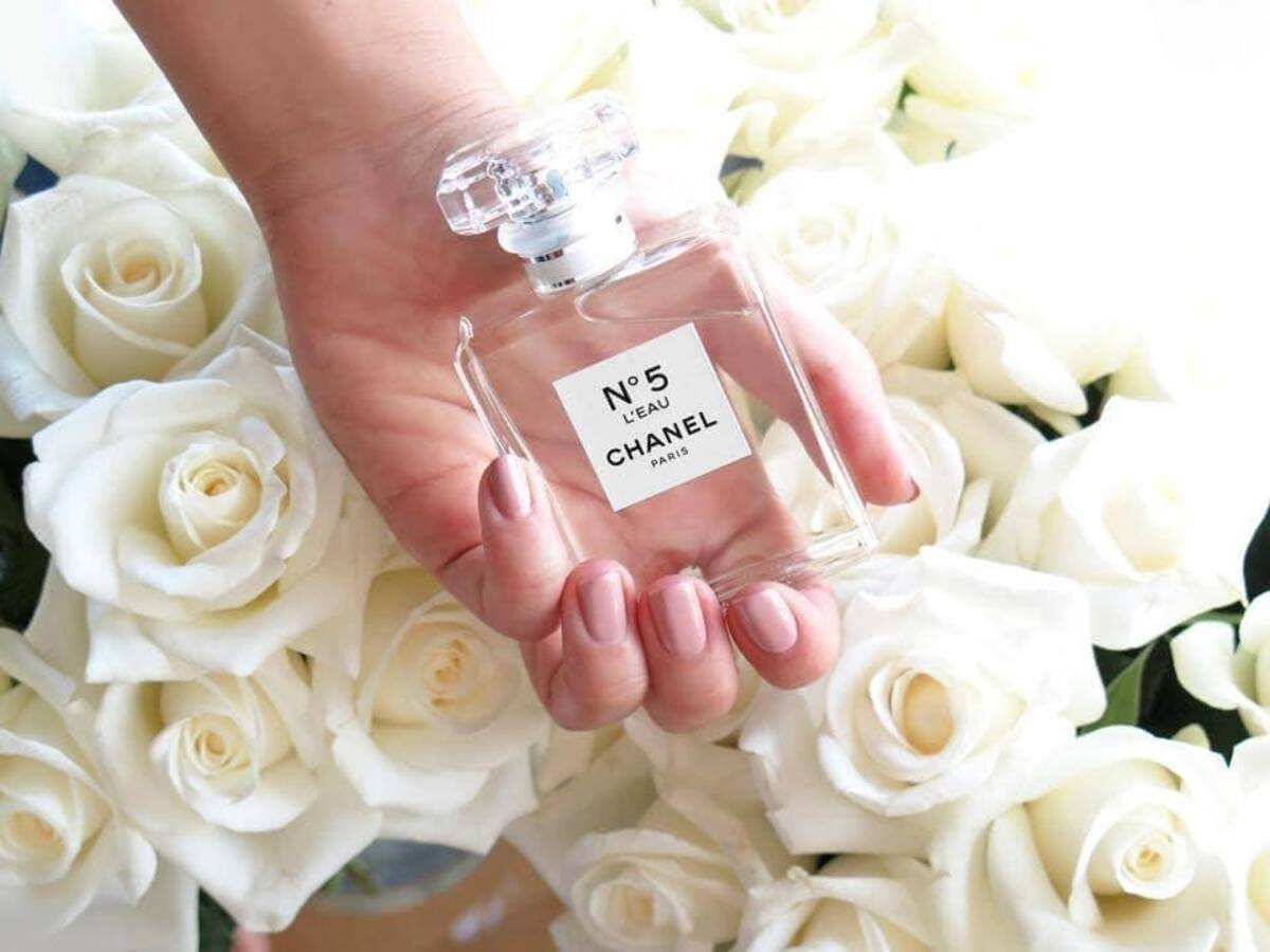Quanti fiori si trovano in una boccetta di Chanel n°5?