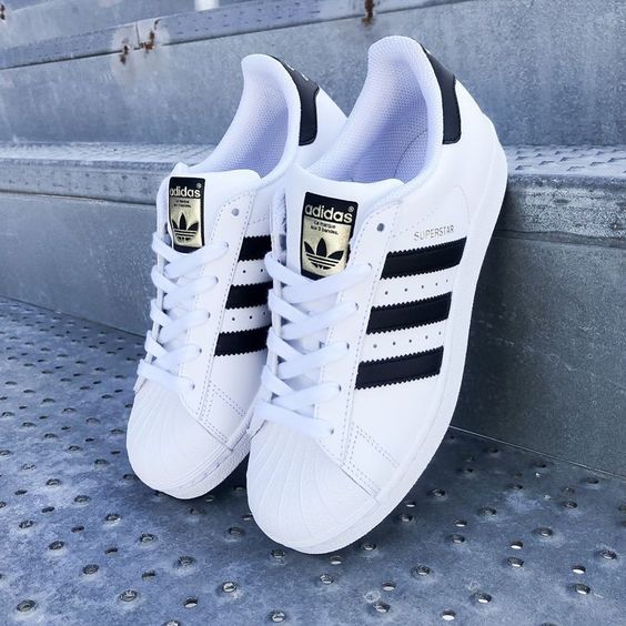 Adidas Superstar