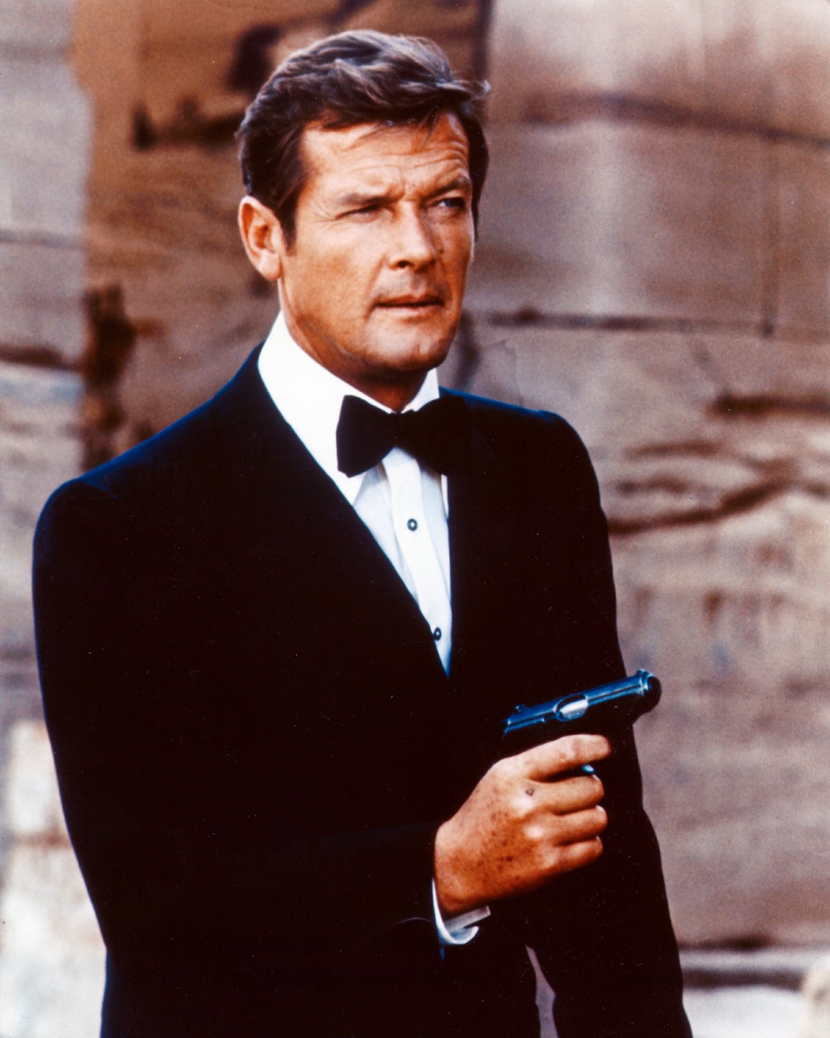 Chi era Roger Moore