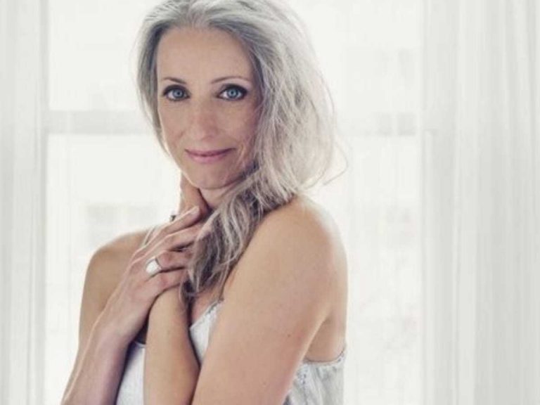 come ridurre i sintomi della menopausa copertina