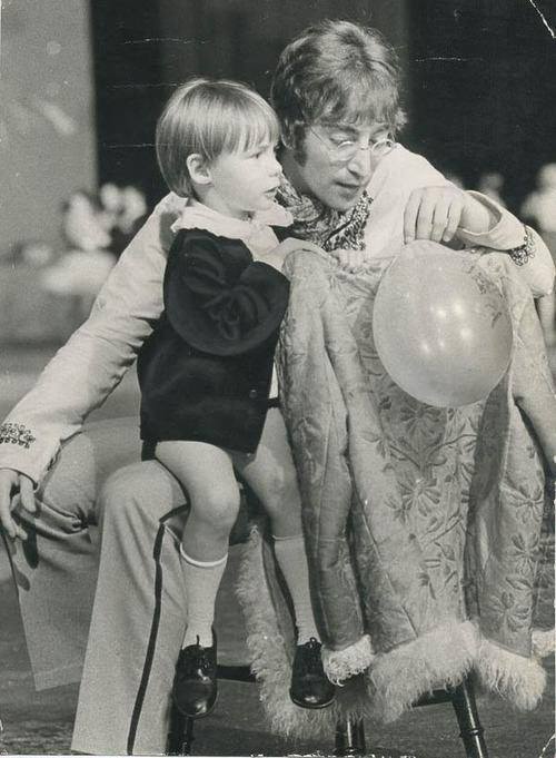 john lennon e il figlio