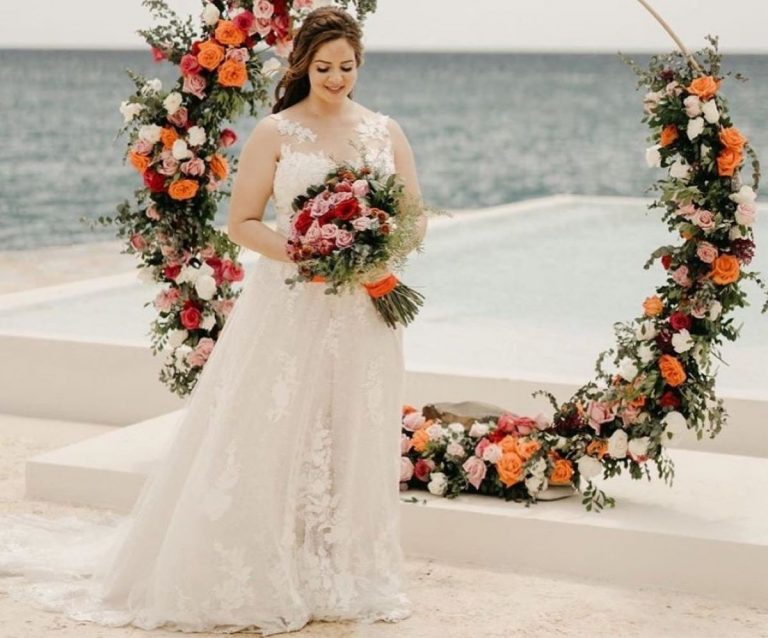 Abiti da sposa curvy 2021