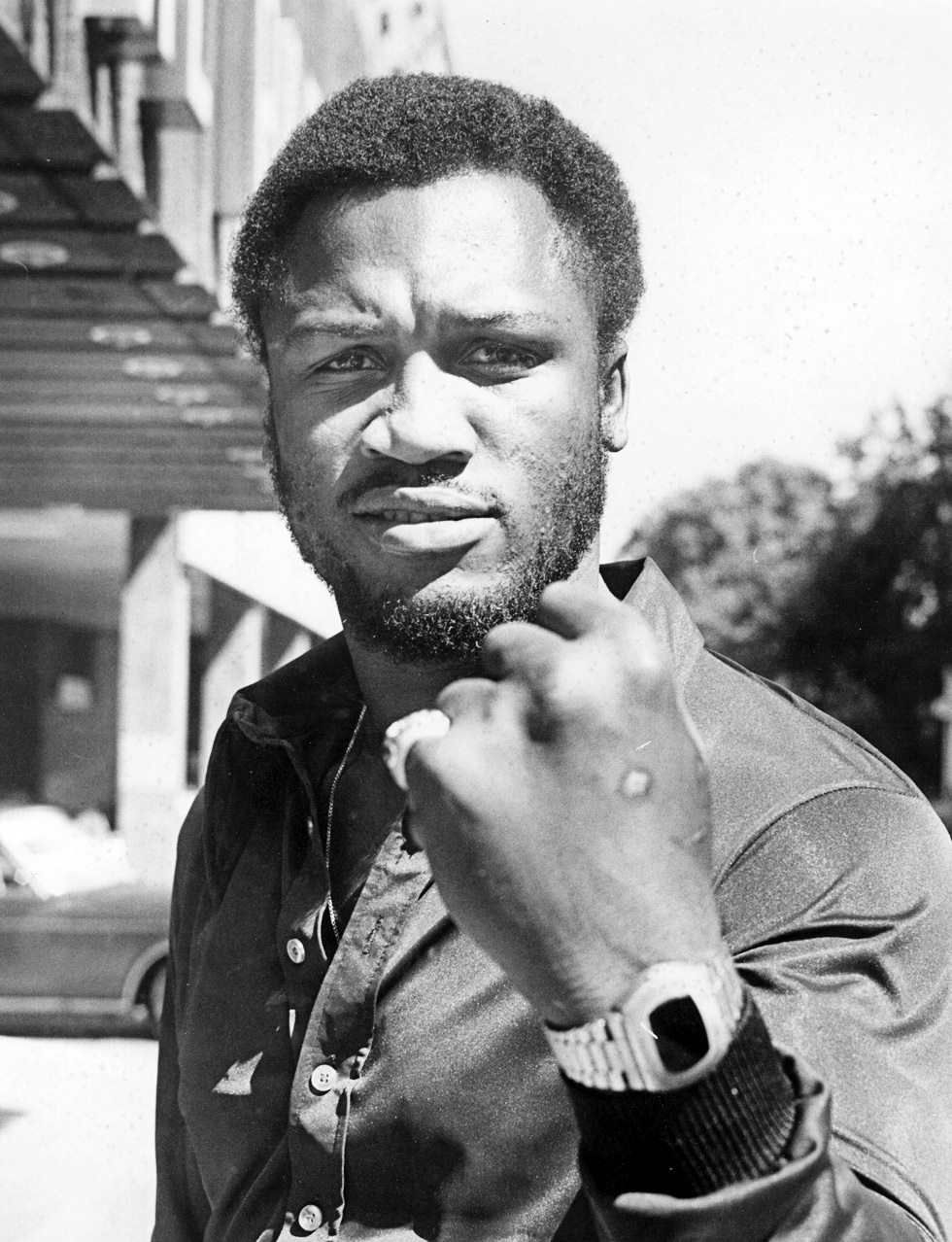 chi era joe frazier