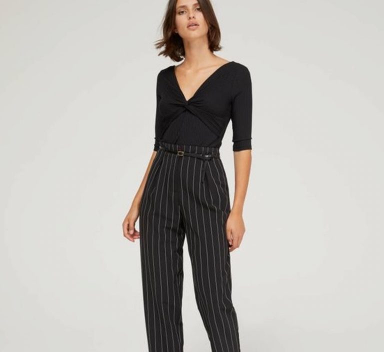 pantaloni a vita alta