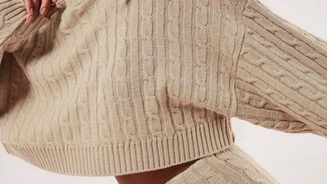 tuta in cashmere zara