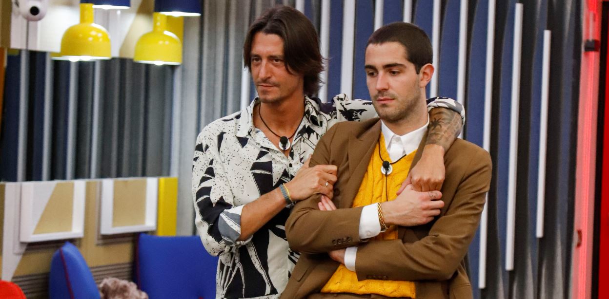 gf vip tommaso zorzi innamorato oppini