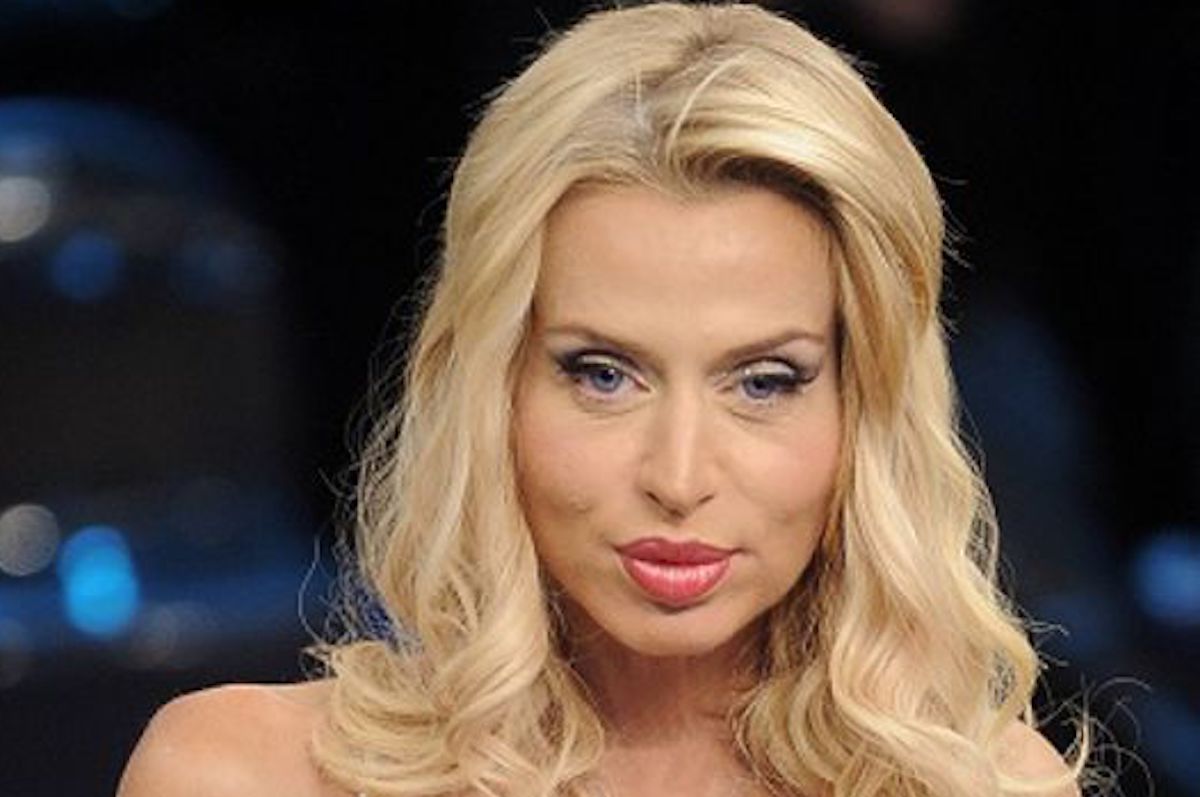 Valeria Marini Sanremo