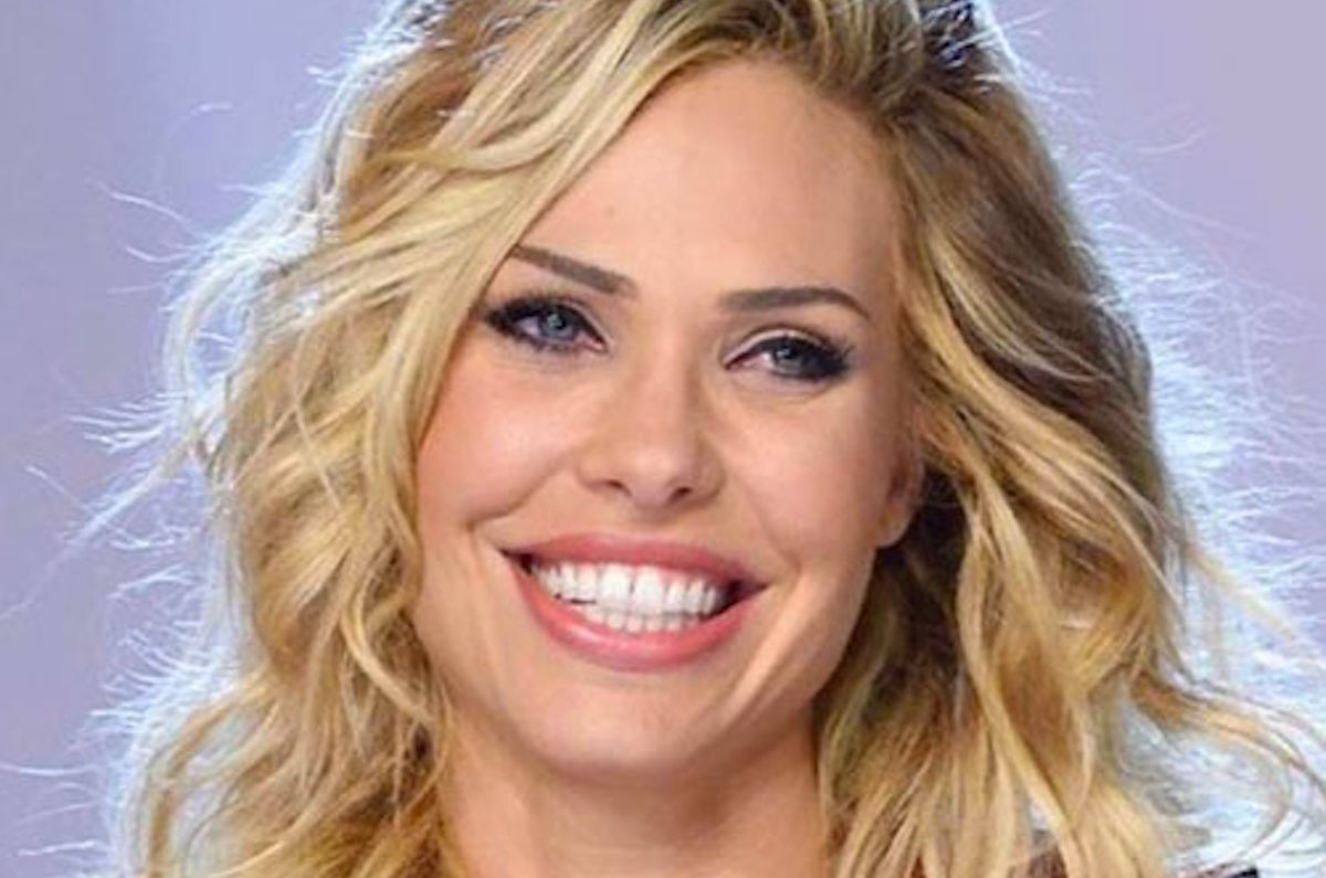 Isola dei Famosi cast