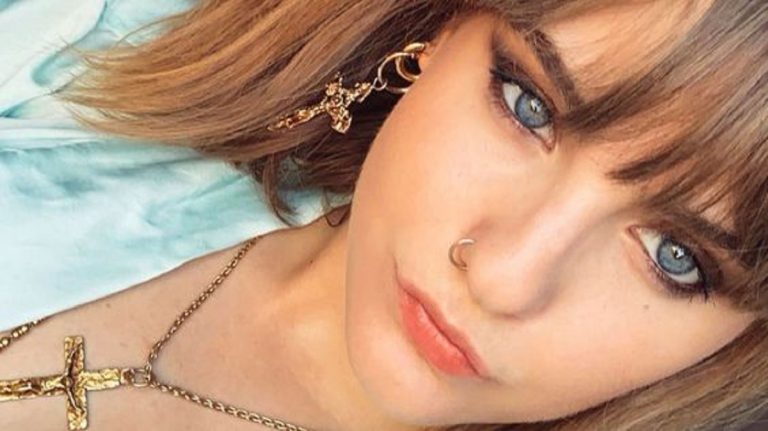 victoria de angelis chi è