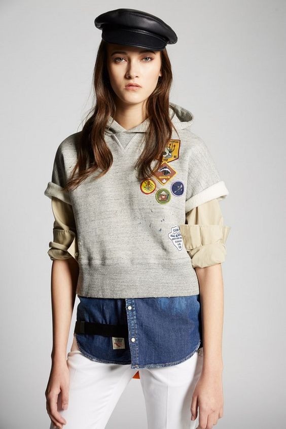 come indossare i jeans bianchi in primavera