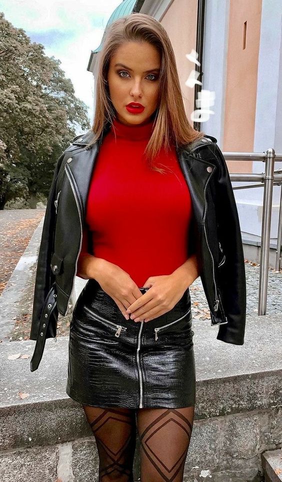 come indossare le gonne di pelle in primavera