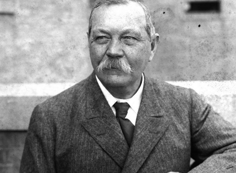 Chi era Arthur Conan DoyleChi era Arthur Conan Doyle