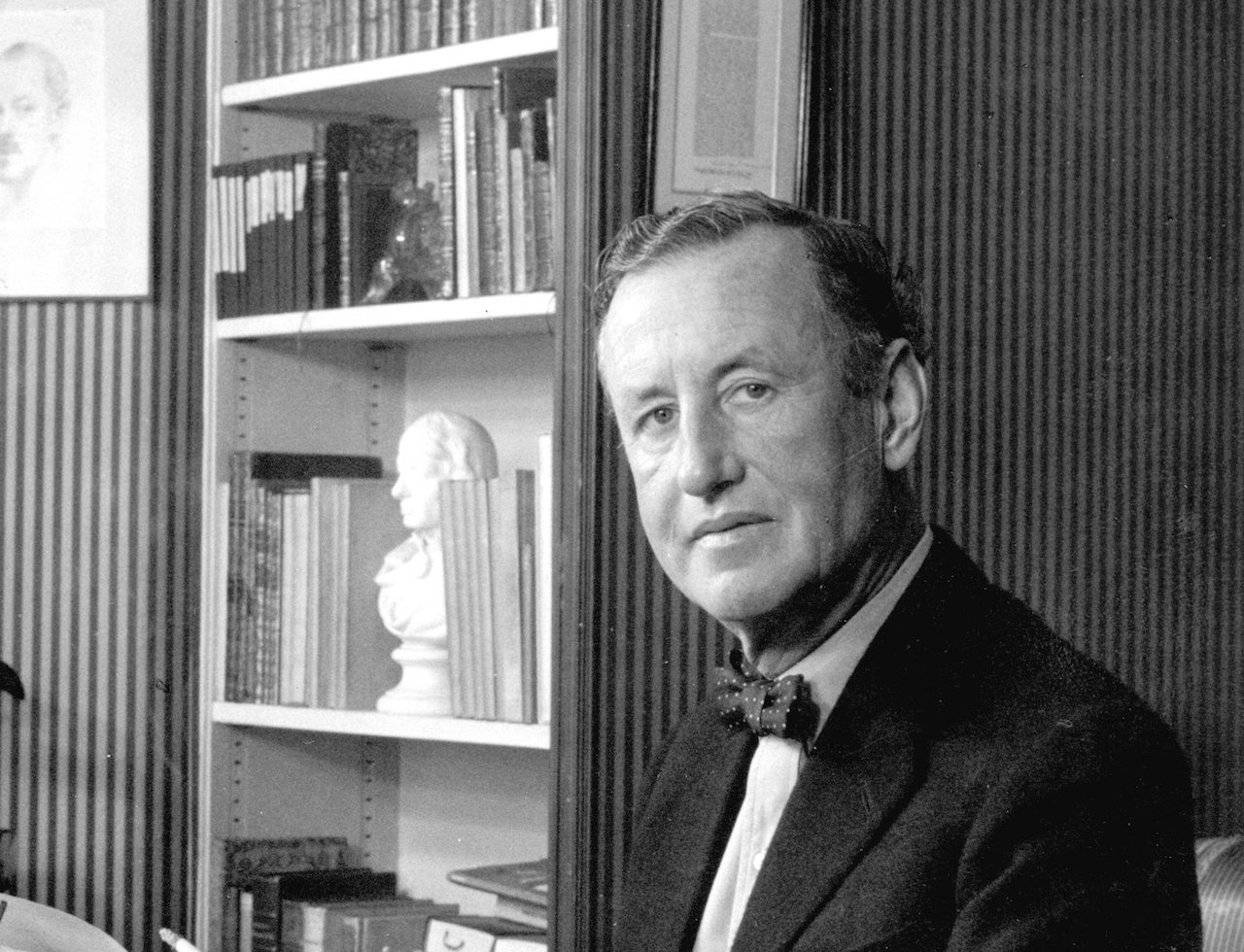 Chi era Ian Fleming