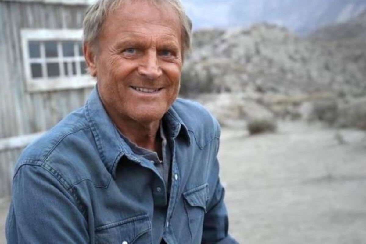 perche terence hill lascia don matteo