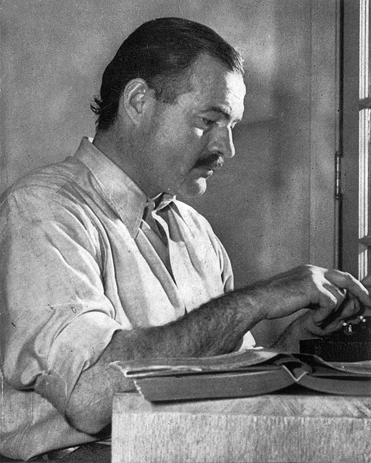 chi era ernest hemingway