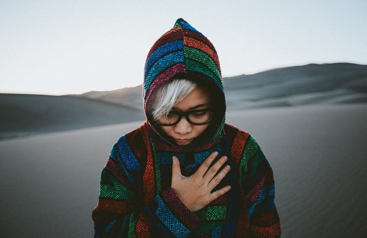 come abbinare la felpa