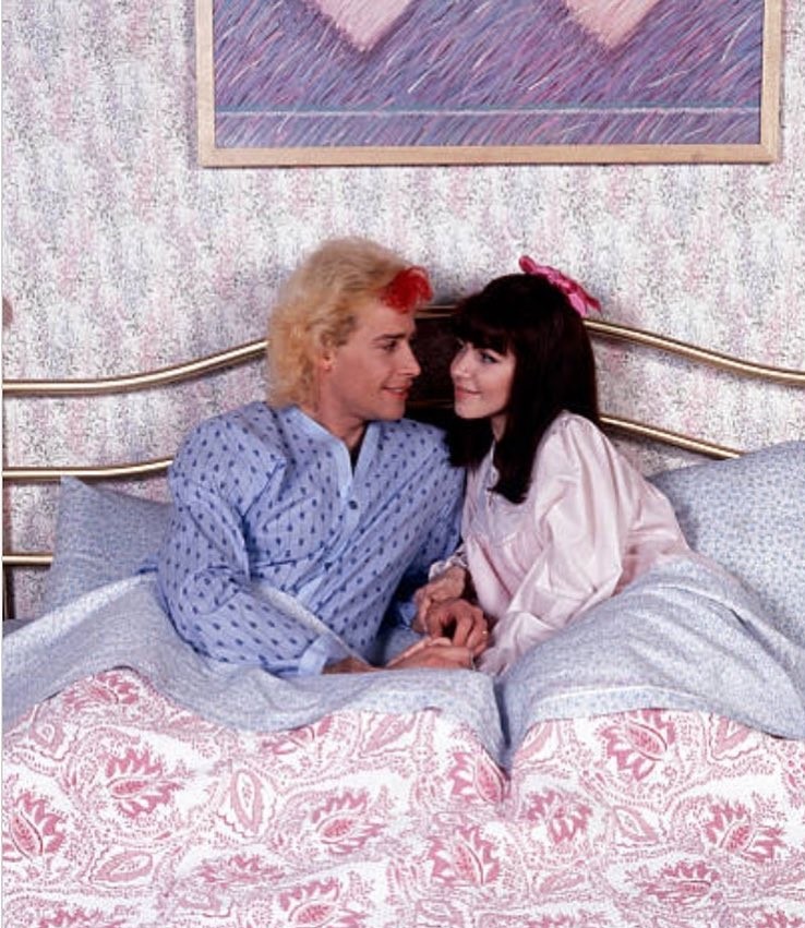 cantanti italiani attrici