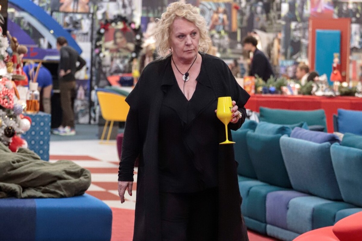 gf vip katia ricciarelli mikado