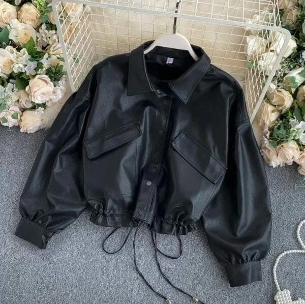 abbigliamento pelle tendenza 2022