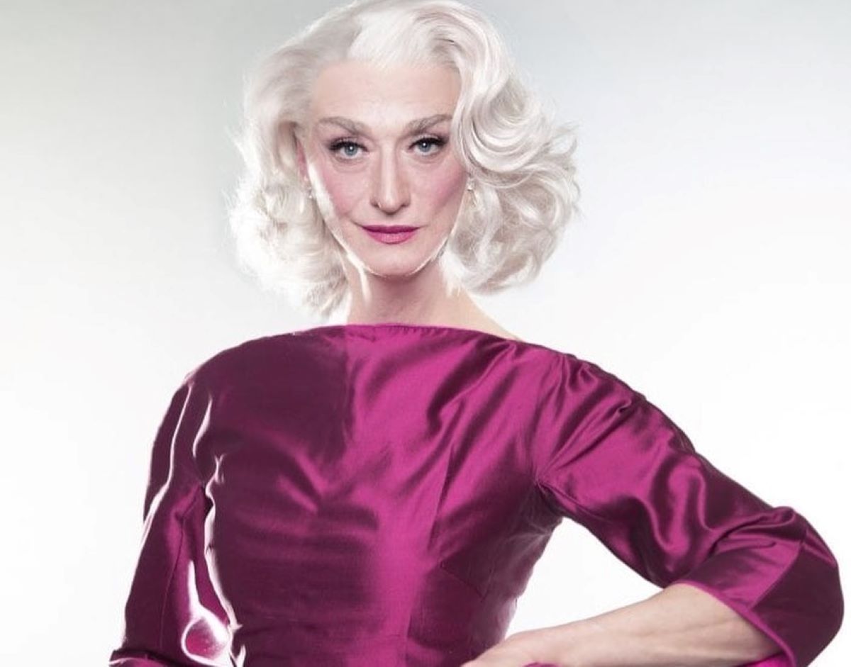 drusilla foer look sanremo conferenza stampa