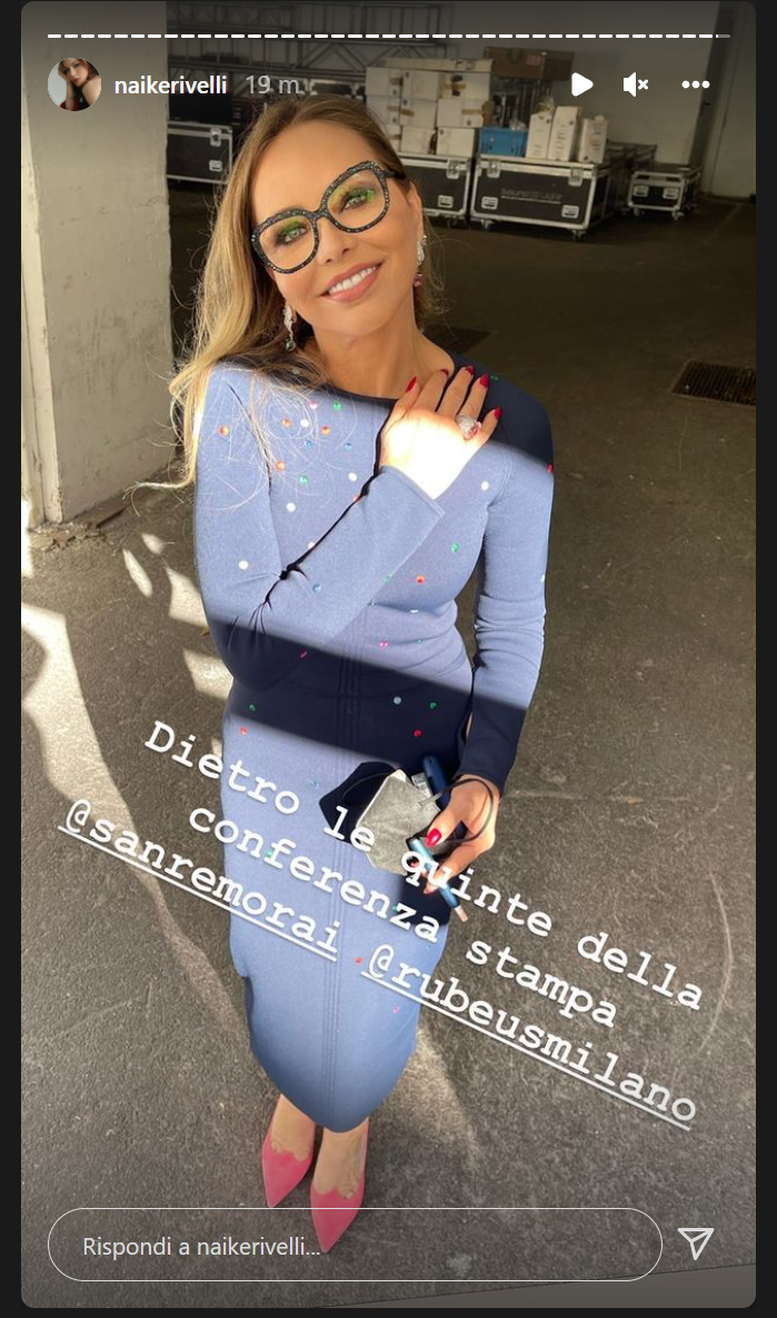 sanremo 2022 ornella muti look conferenza stampa