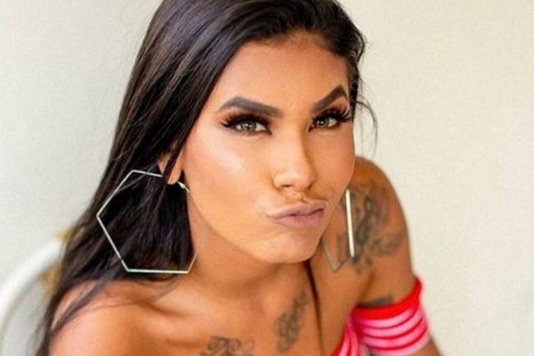 Cantante brasiliana puzzette