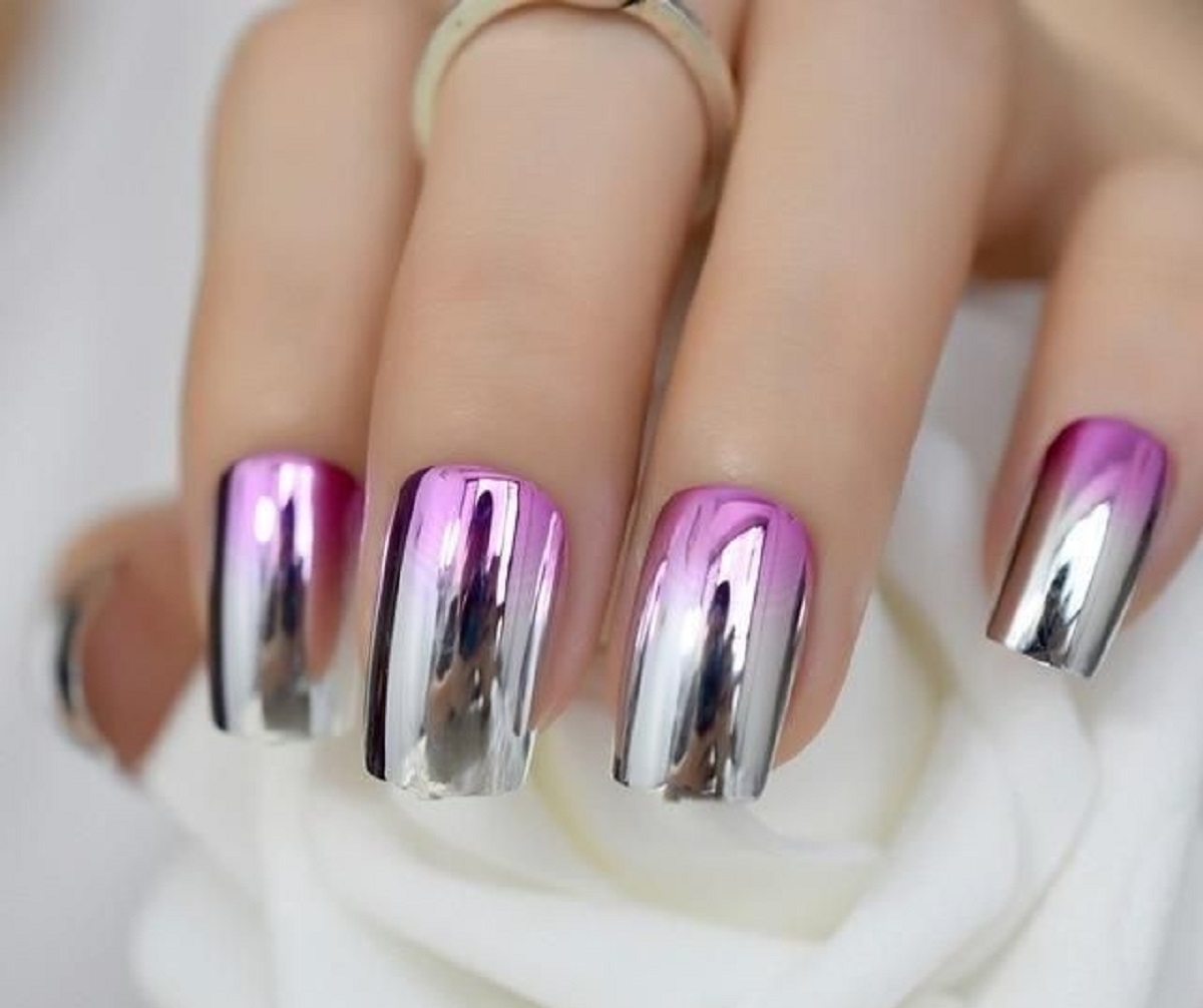 mirrored nails 2022 unghie effetto specchio