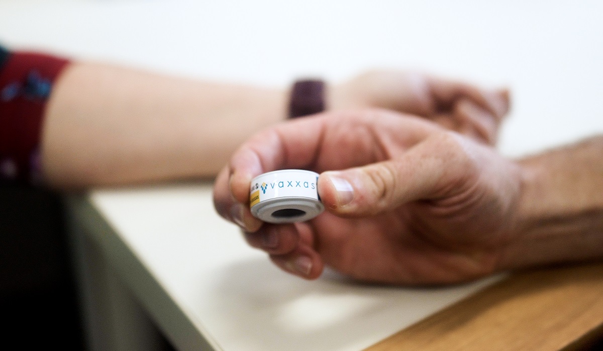 Omicron, il vaccino cerotto funziona bene sugli animali