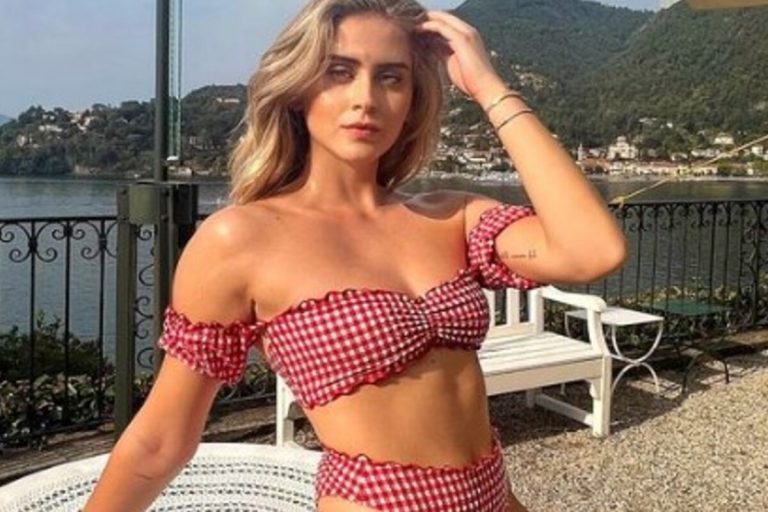 Valentina Ferragni bikini quadretti