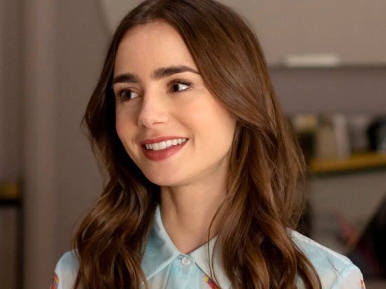 Lilly Collins in Emily in Paris