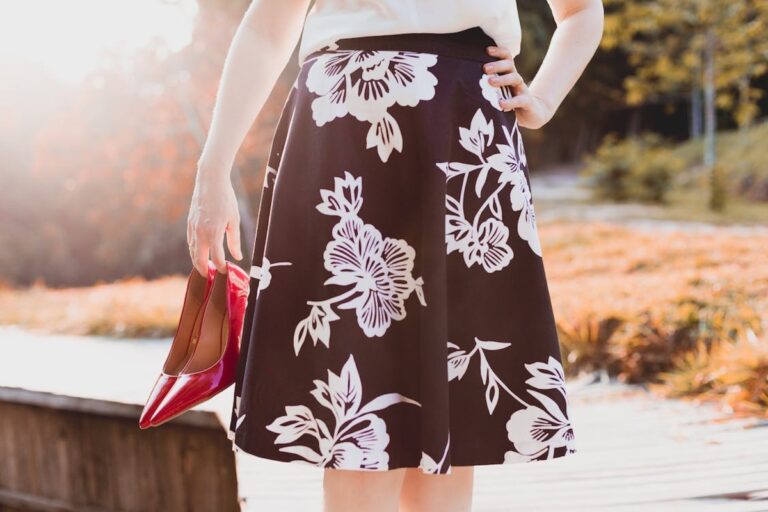 Le giuste scarpe da abbinare alle gonne midi