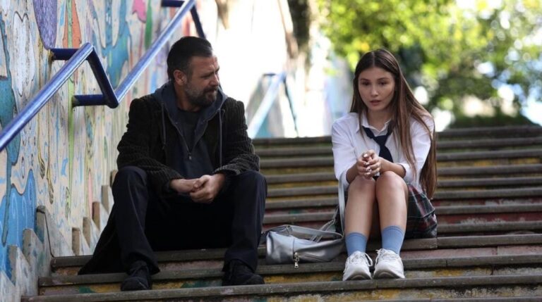 Dieci giorni tra il bene e il male