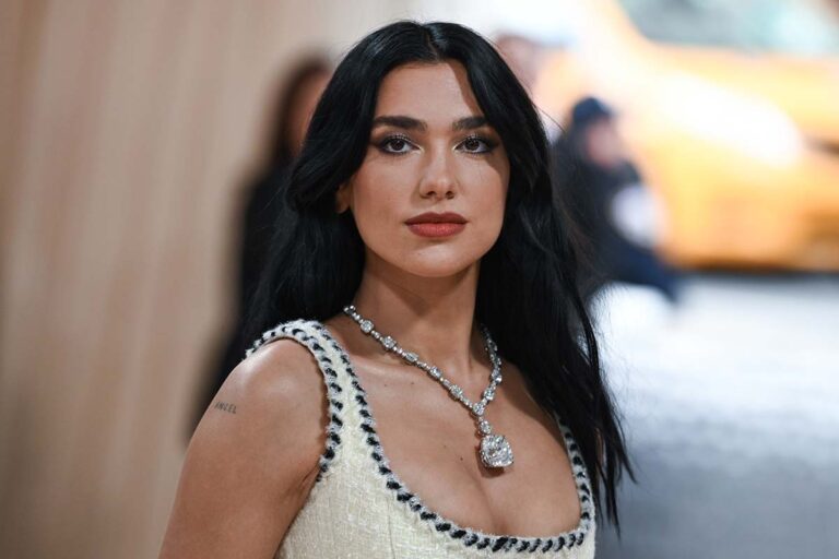 Dua Lipa al Met Gala 2023